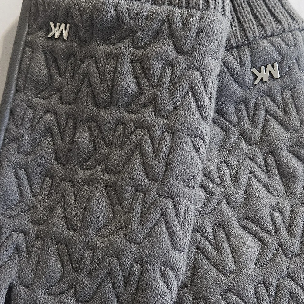 Michael Kors Grey Glove Quilted Logo with Leather Trim Sz L